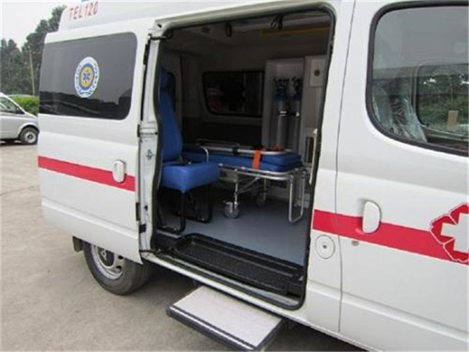鲁山救护车出租服务案例7